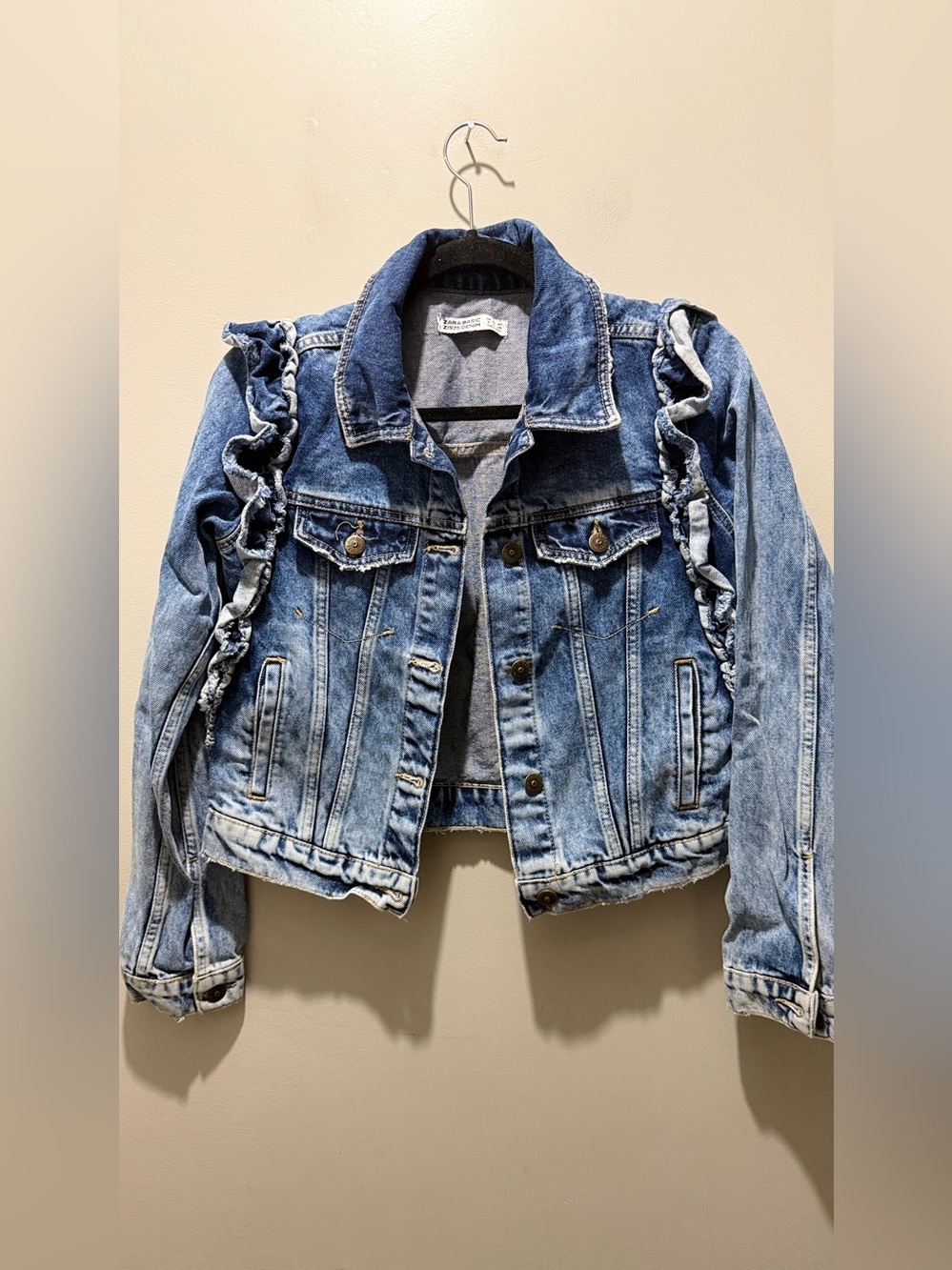 Zara Cropped Ruffle Demin Jacket - Picture 2 of 6